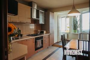 2-к квартира, вторичка, 70м2, 8/9 этаж