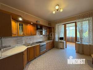 4-к квартира, вторичка, 159м2, 4/5 этаж