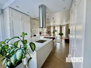 2-к квартира, вторичка, 74м2, 1/5 этаж