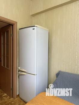 2-к квартира, вторичка, 56м2, 1/4 этаж