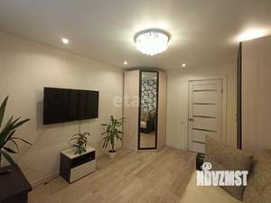 2-к квартира, вторичка, 49м2, 1/4 этаж