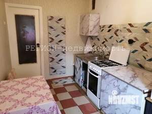 3-к квартира, вторичка, 60м2, 1/9 этаж