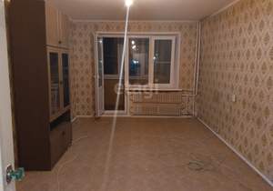2-к квартира, вторичка, 50м2, 1/9 этаж