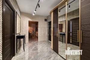 2-к квартира, вторичка, 64м2, 8/17 этаж