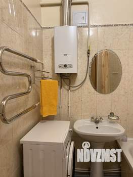 2-к квартира, вторичка, 56м2, 1/4 этаж