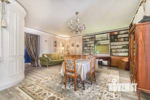 Студия квартира, вторичка, 67м2, 2/9 этаж