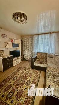 2-к квартира, вторичка, 52м2, 1/5 этаж