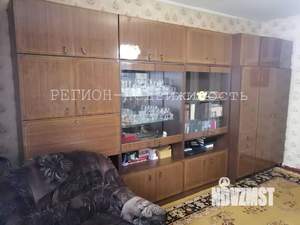 3-к квартира, вторичка, 60м2, 1/9 этаж