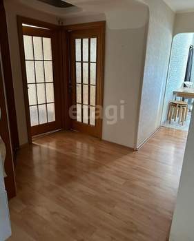 3-к квартира, вторичка, 90м2, 5/14 этаж