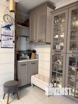 2-к квартира, вторичка, 61м2, 9/17 этаж