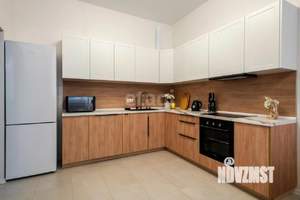 3-к квартира, вторичка, 81м2, 1/15 этаж