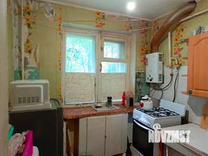 2-к квартира, вторичка, 41м2, 1/4 этаж