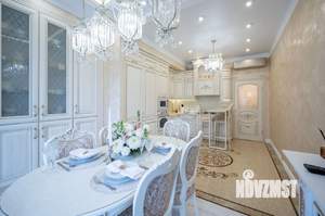 3-к квартира, вторичка, 118м2, 1/3 этаж