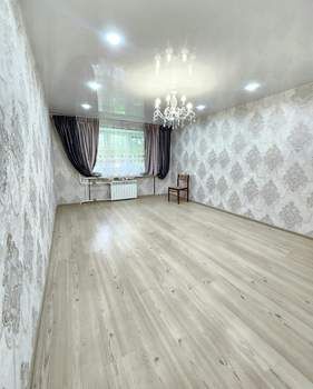 2-к квартира, вторичка, 49м2, 1/5 этаж