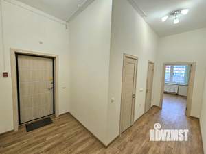 2-к квартира, вторичка, 78м2, 1/18 этаж