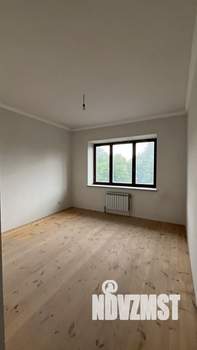 6-к квартира, вторичка, 352м2, 1/3 этаж