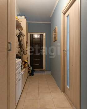 3-к квартира, вторичка, 64м2, 6/9 этаж