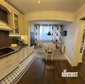2-к квартира, вторичка, 67м2, 11/17 этаж