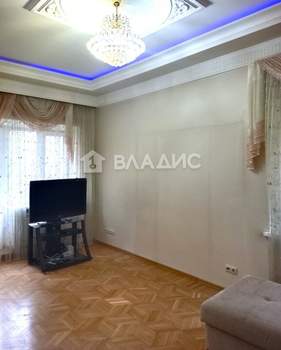 4-к квартира, вторичка, 110м2, 2/3 этаж