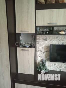 2-к квартира, вторичка, 44м2, 1/4 этаж
