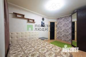 2-к квартира, вторичка, 42м2, 1/4 этаж