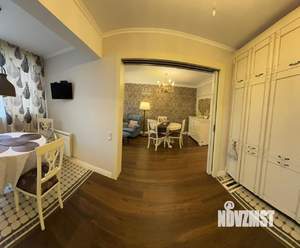 2-к квартира, вторичка, 67м2, 11/17 этаж