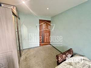3-к квартира, вторичка, 60м2, 5/5 этаж
