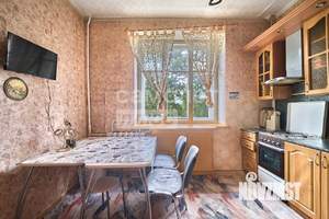 3-к квартира, вторичка, 80м2, 2/5 этаж