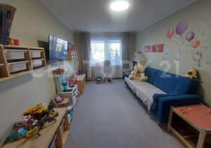 2-к квартира, вторичка, 56м2, 1/10 этаж