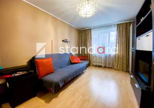 2-к квартира, вторичка, 54м2, 1/9 этаж