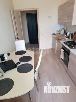 2-к квартира, вторичка, 60м2, 1/3 этаж