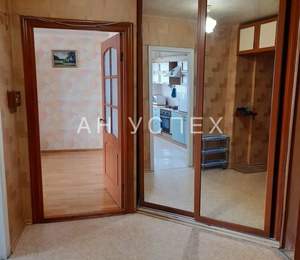 2-к квартира, вторичка, 55м2, 8/9 этаж