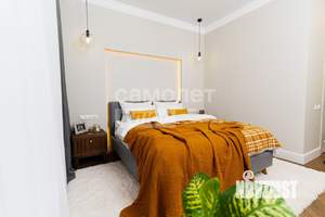 2-к квартира, вторичка, 74м2, 1/5 этаж