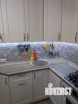 2-к квартира, вторичка, 50м2, 1/4 этаж