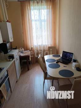 2-к квартира, вторичка, 60м2, 1/3 этаж