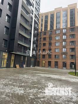 3-к квартира, вторичка, 75м2, 9/23 этаж