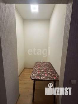 2-к квартира, вторичка, 60м2, 1/3 этаж