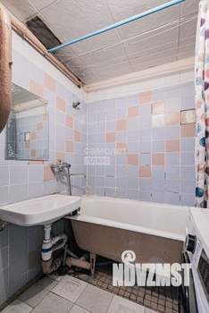 3-к квартира, вторичка, 65м2, 9/9 этаж