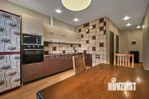 2-к квартира, вторичка, 64м2, 12/14 этаж