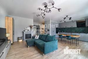 4-к квартира, вторичка, 125м2, 2/5 этаж