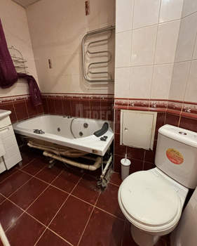 2-к квартира, вторичка, 52м2, 1/9 этаж