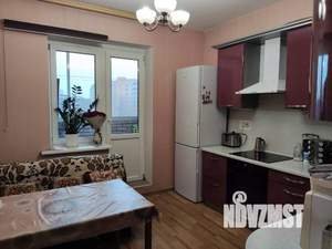 2-к квартира, вторичка, 67м2, 6/17 этаж