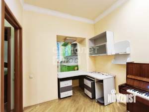 4-к квартира, вторичка, 88м2, 1/3 этаж