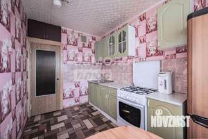 3-к квартира, вторичка, 65м2, 9/9 этаж