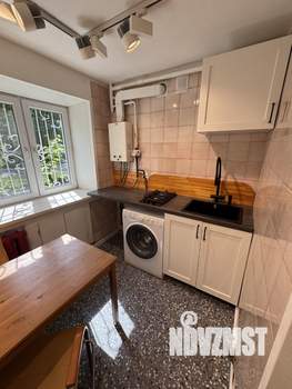 2-к квартира, вторичка, 51м2, 1/4 этаж