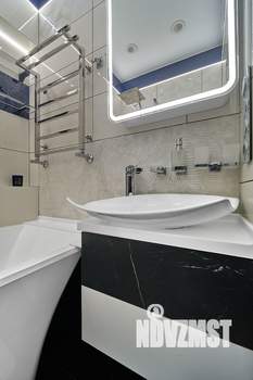 2-к квартира, вторичка, 60м2, 15/22 этаж
