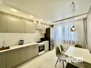 2-к квартира, вторичка, 60м2, 15/19 этаж