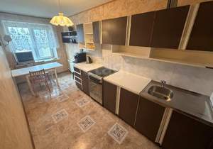 4-к квартира, вторичка, 74м2, 8/12 этаж