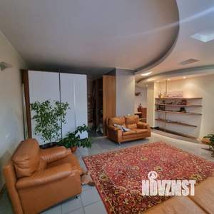 4-к квартира, вторичка, 155м2, 2/5 этаж