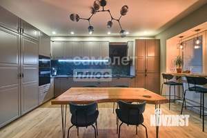 4-к квартира, вторичка, 125м2, 2/5 этаж